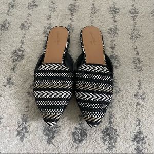 Universal Thread Woven Mule